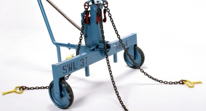 Manhole Lifter